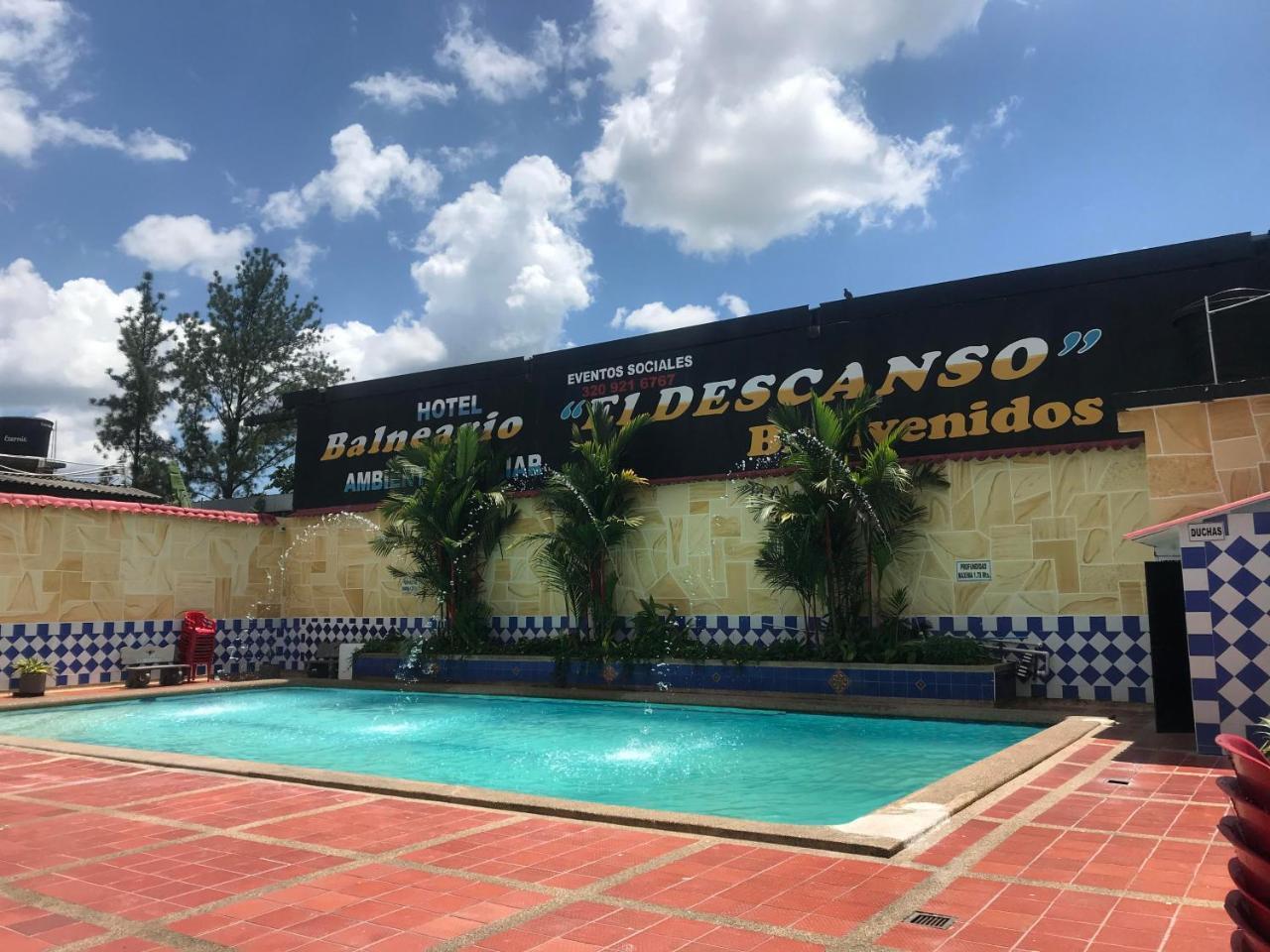 Hotel Y Balneario El Descanso Вилавиченцио Екстериор снимка